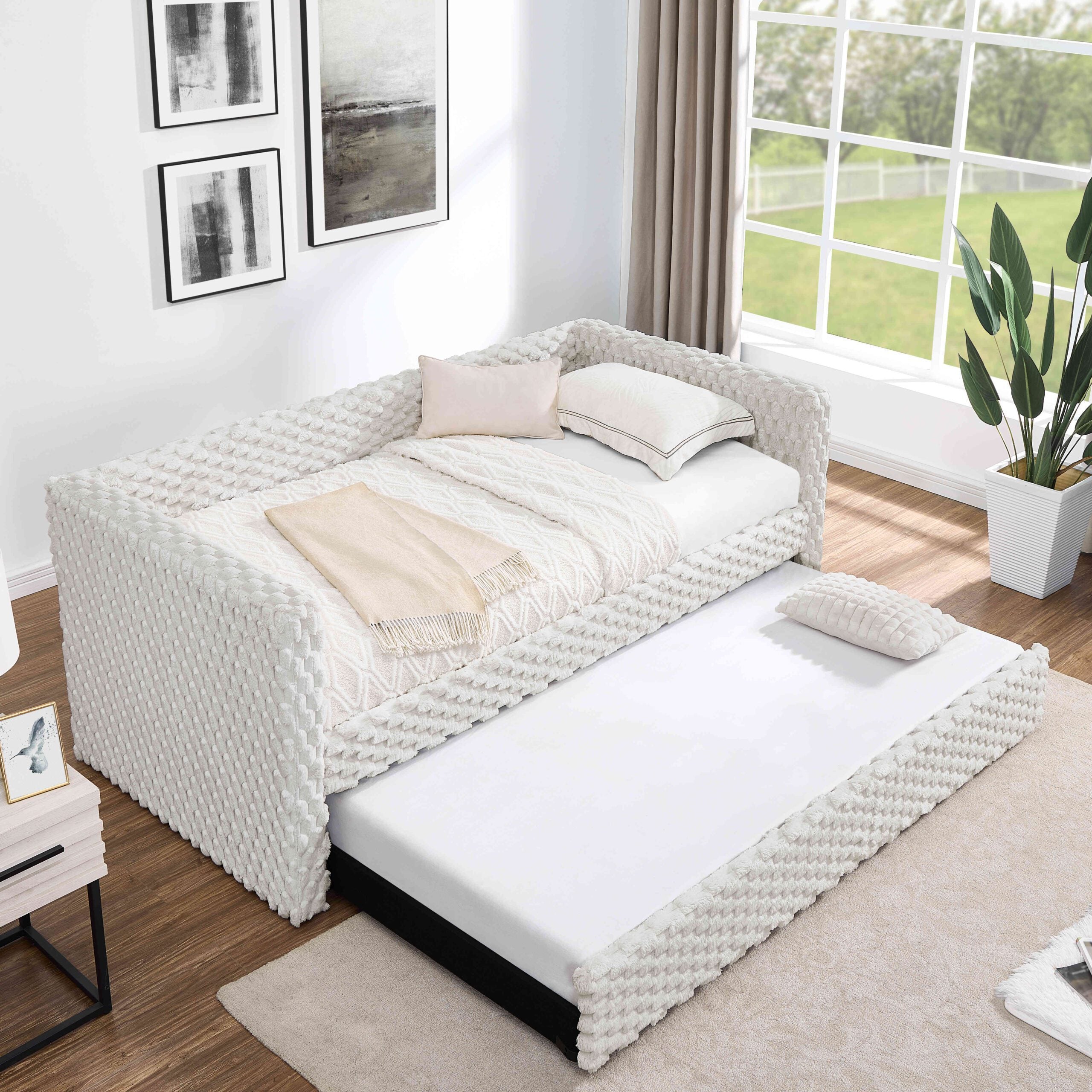 Upholstered sofa bed,The bottom pulls out to form a bed