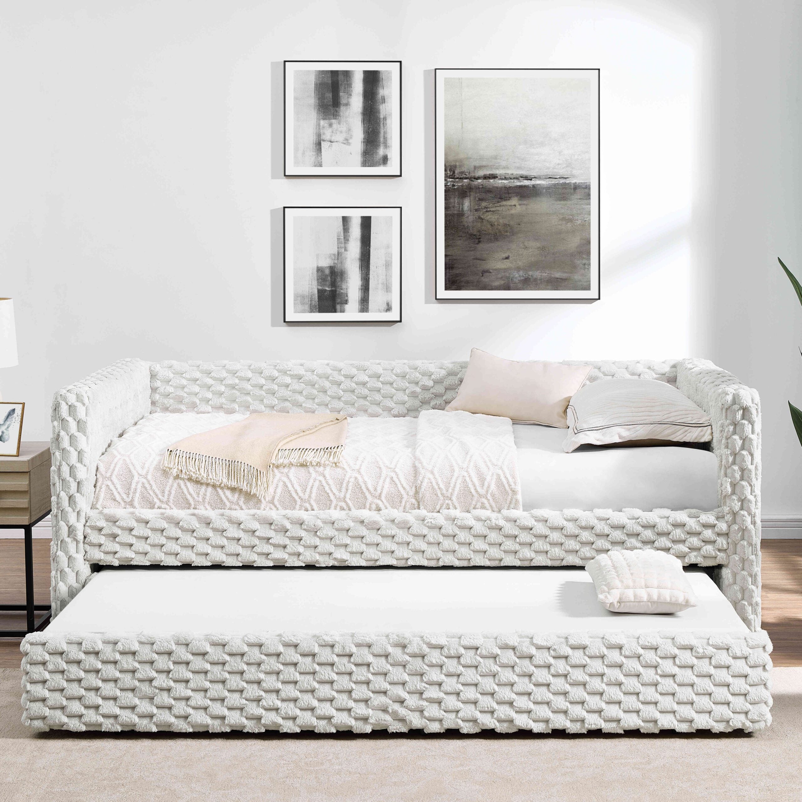 Upholstered sofa bed,The bottom pulls out to form a bed